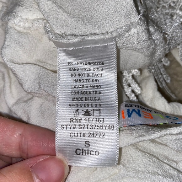 White Tank - Picture 5 of 5